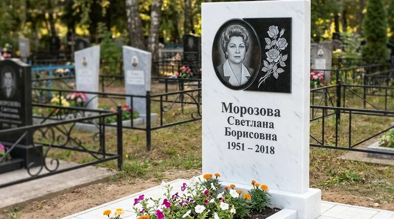 Памятник с гравировкой роз — выполненная работа «Морозова» в Саратове