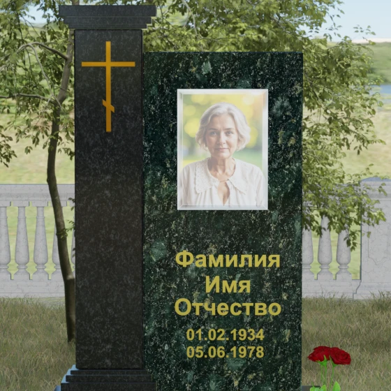 Гранитный православный памятник с крестом в Саратове, гранит Балтик грин