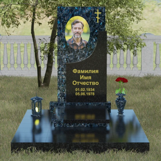 Вертикальный гранитный памятник с крестом в Перми, гранит Блю Перл, вид 2