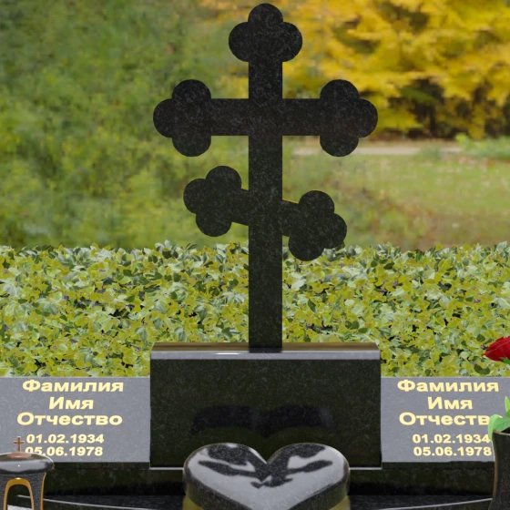 Комбинированный горизонтальный памятник в Самаре, гранит Габбро-диабаз