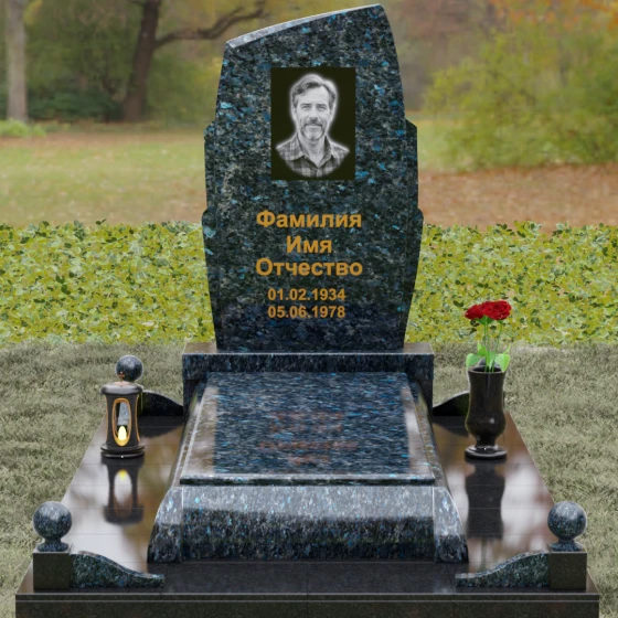 Вертикальный гранитный памятник с диагональным срезом, гранит Блю Перл, вид 2, в Якутске