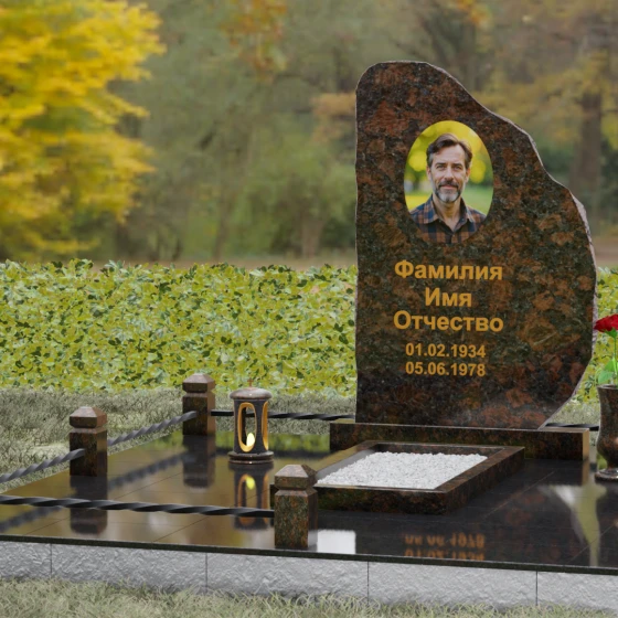 Гранитный вертикальный монумент в Казани, гранит Дымовский, вид 4