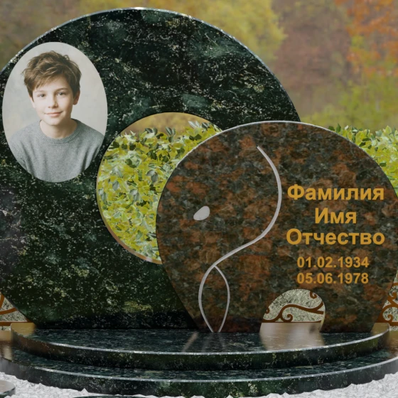 Комбинированный горизонтальный памятник в Саратове, гранит Балтик грин