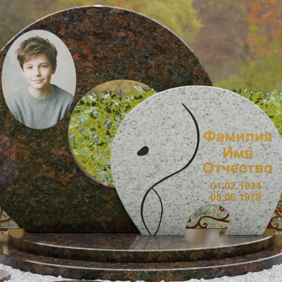 Комбинированный горизонтальный памятник в Саратове, гранит Дымовский