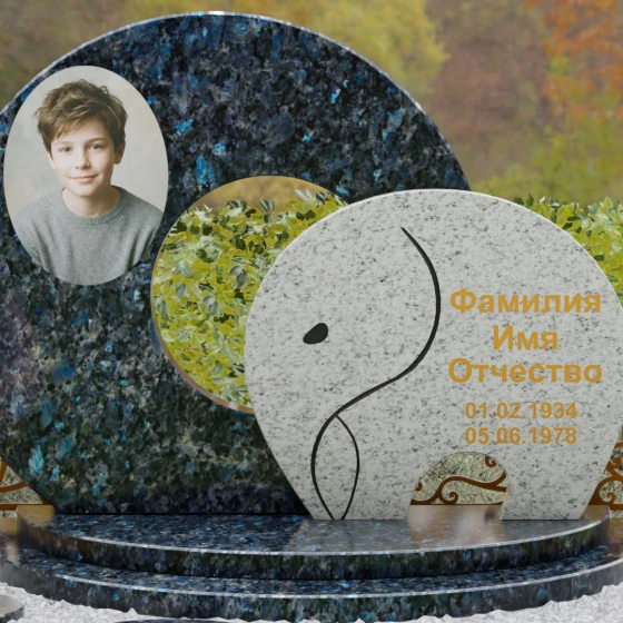 Комбинированный горизонтальный памятник в Саратове, гранит Блю Перл
