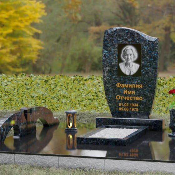 Светский вертикальный гранитный памятник в Перми, гранит Блю Перл, вид 4
