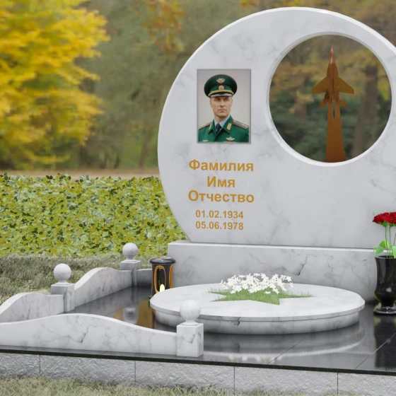 Горизонтальный памятник из гранита и металла в Набережных Челнах, мрамор Тассос, вид 4