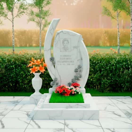 Элитный Гранитный светский вертикальный памятник в Перми, мрамор Тассос