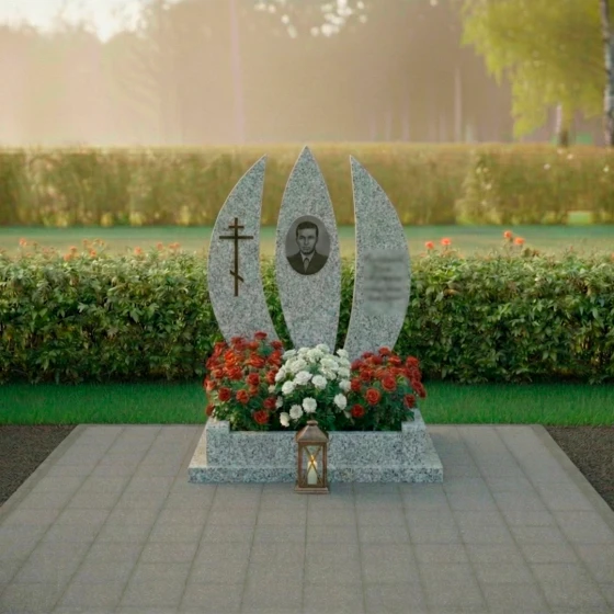 Элитный гранитный памятник с крестом в Салехарде, гранит Мансуровский