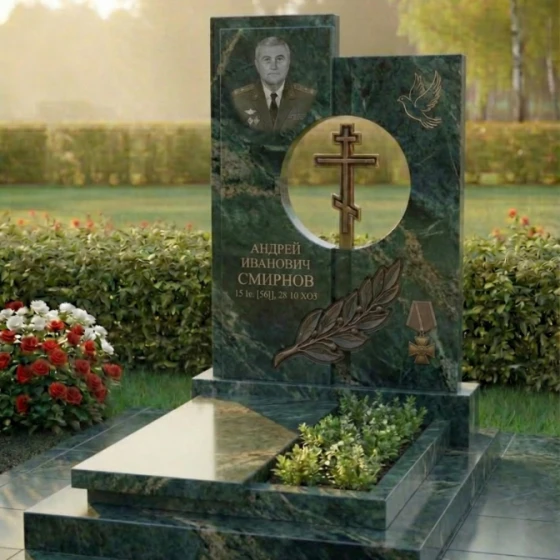 Вертикальный элитный гранитный памятник в Кемерово, гранит Балтик грин