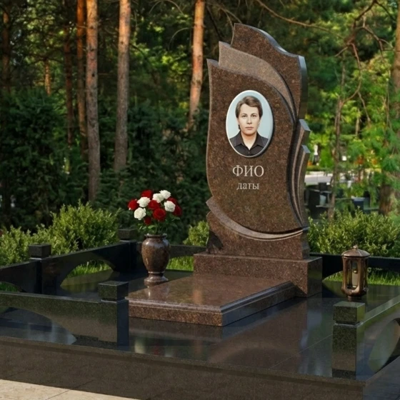 Элитный светский вертикальный памятник в Перми, гранит Дымовский