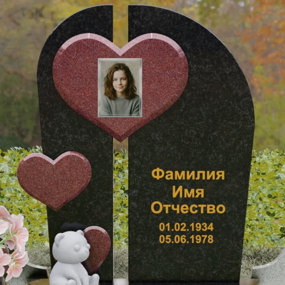 Комбинированный вертикальный светский памятник в Перми, гранит Габбро-диабаз